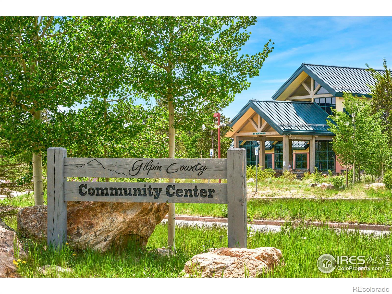 MLS Image #34 for 702  highpoint circle,black hawk, Colorado