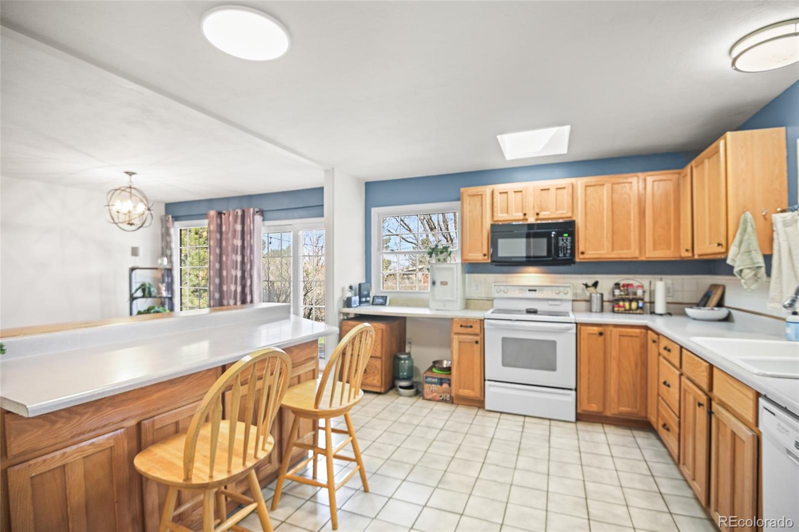 MLS Image #16 for 7952 s chestnut way,littleton, Colorado