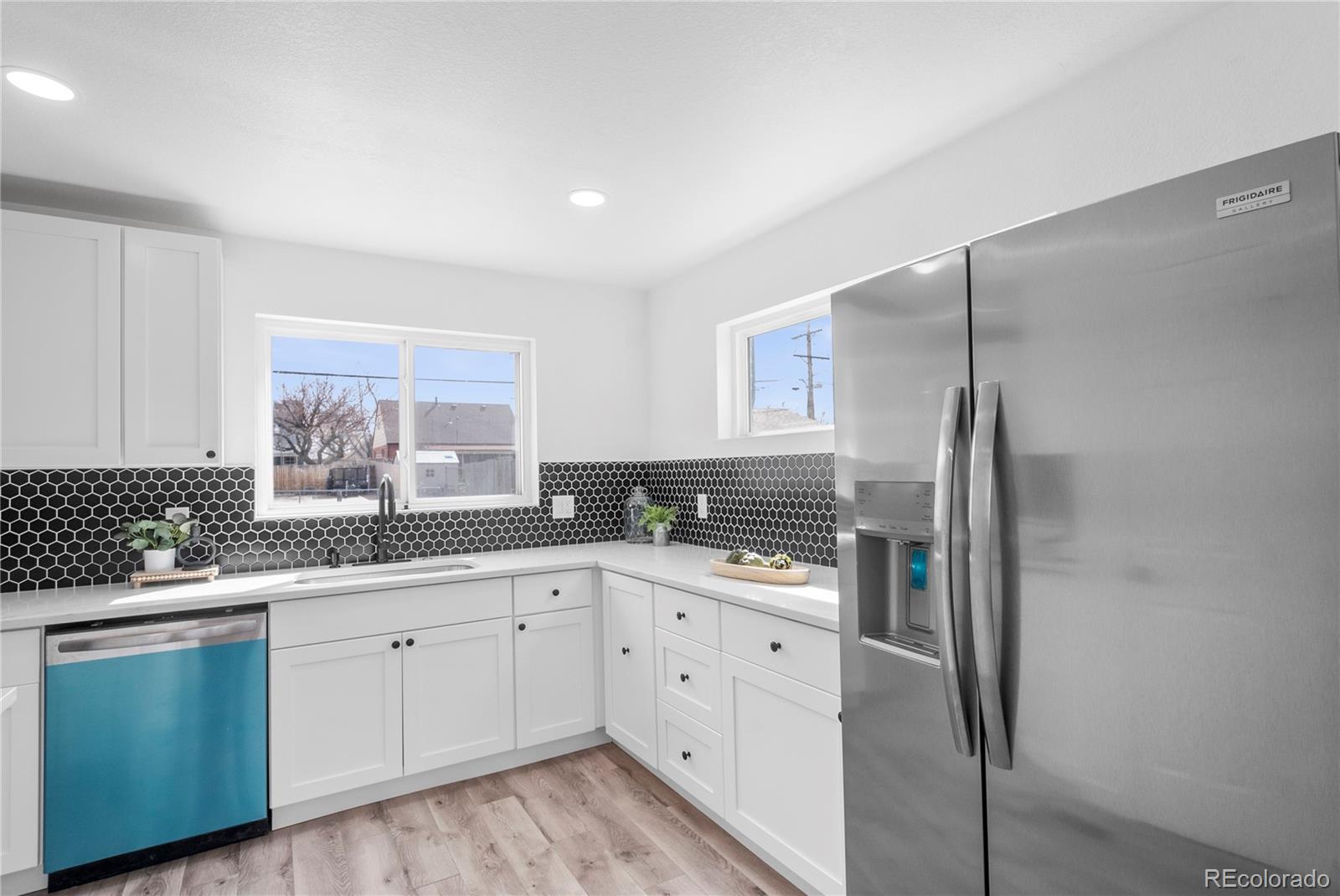 MLS Image #8 for 3630  eudora street,denver, Colorado