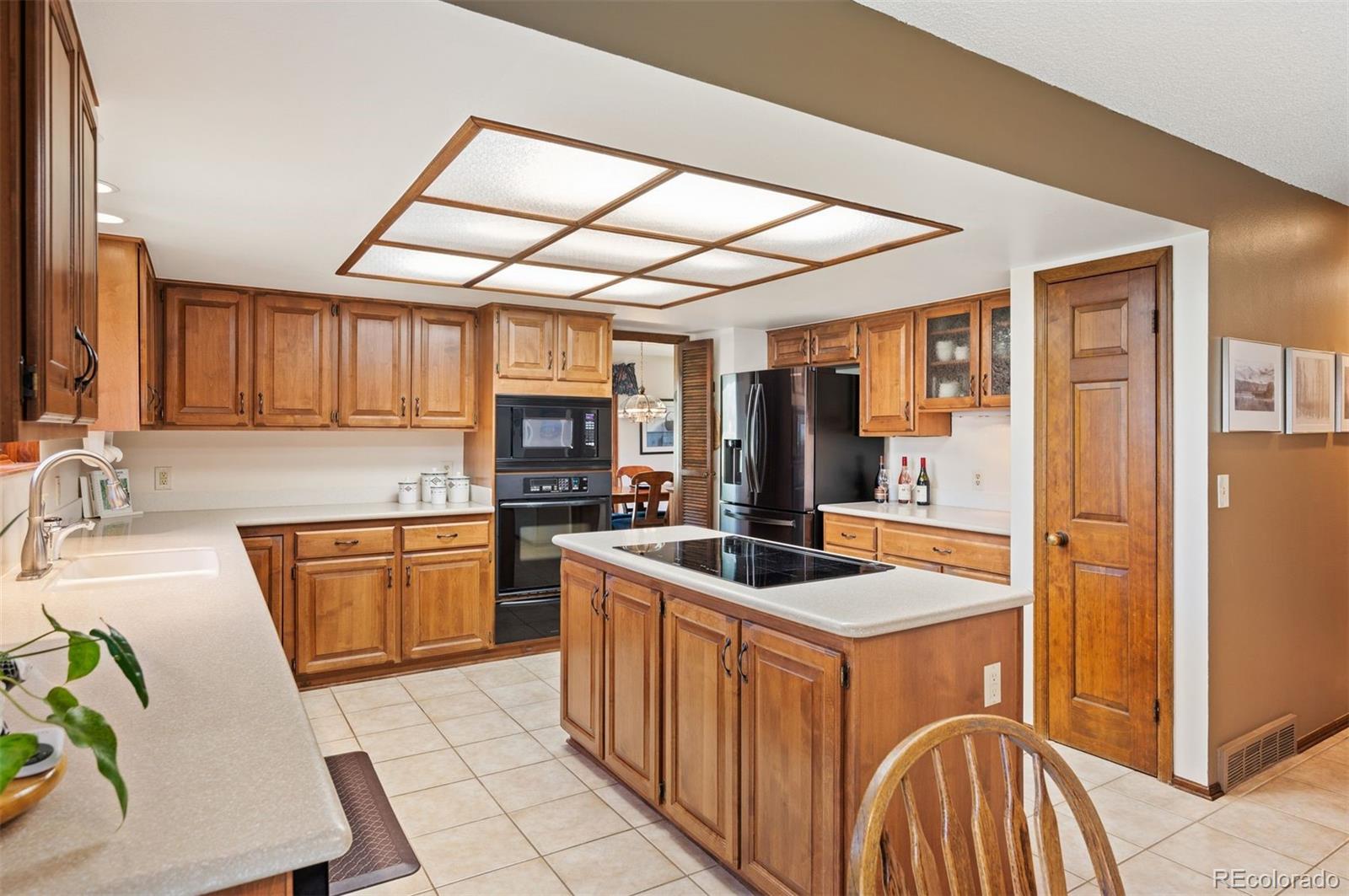 MLS Image #5 for 5755  big canon drive,greenwood village, Colorado