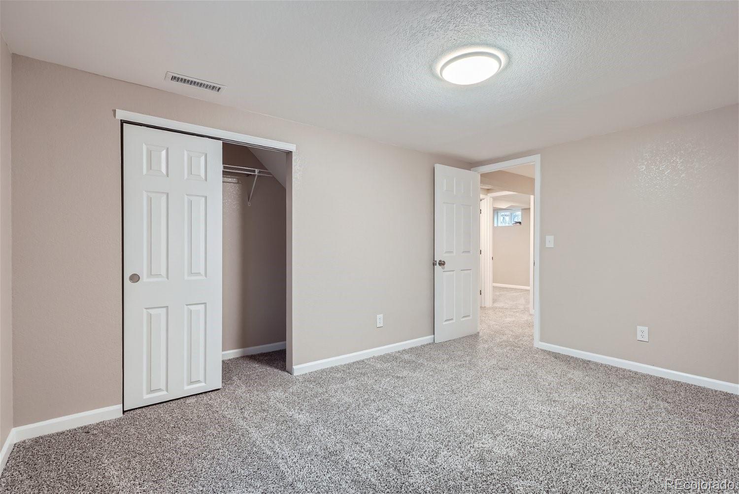 MLS Image #21 for 1375 s dale court,denver, Colorado