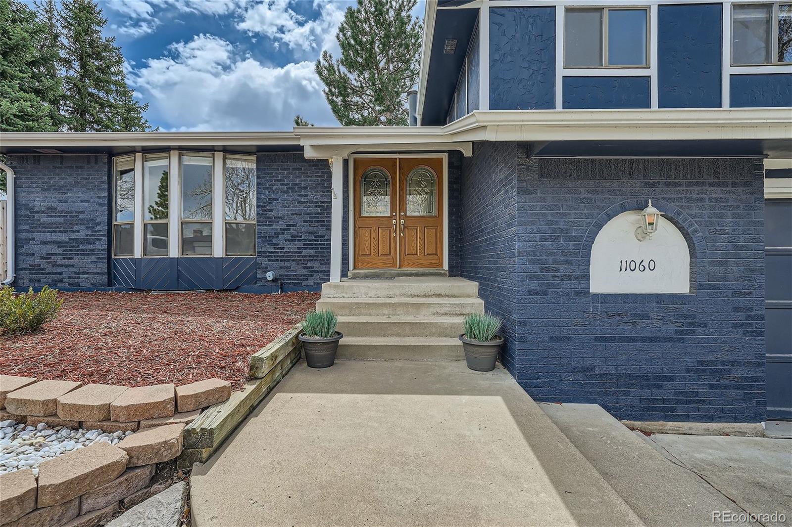 MLS Image #2 for 11060 w saratoga place,littleton, Colorado