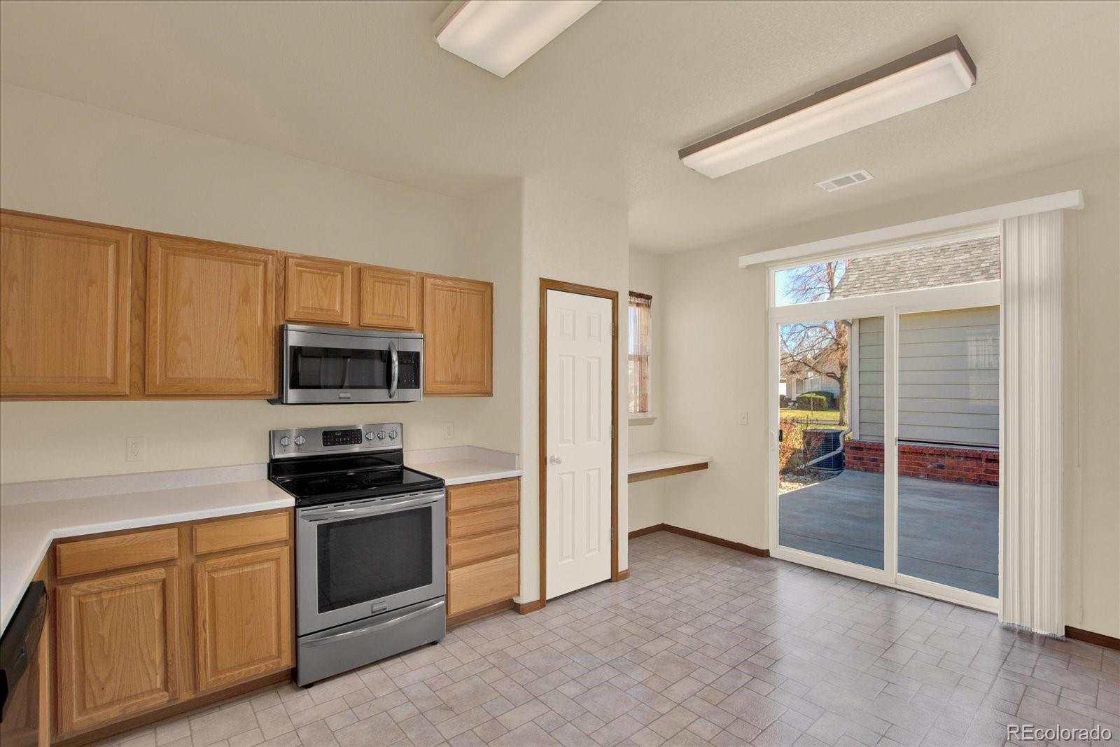 MLS Image #11 for 3231 e 102nd place,thornton, Colorado