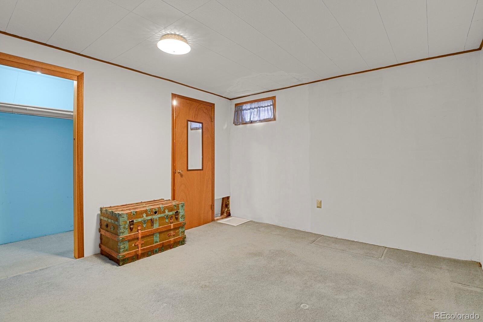 MLS Image #26 for 8174  logan street,denver, Colorado