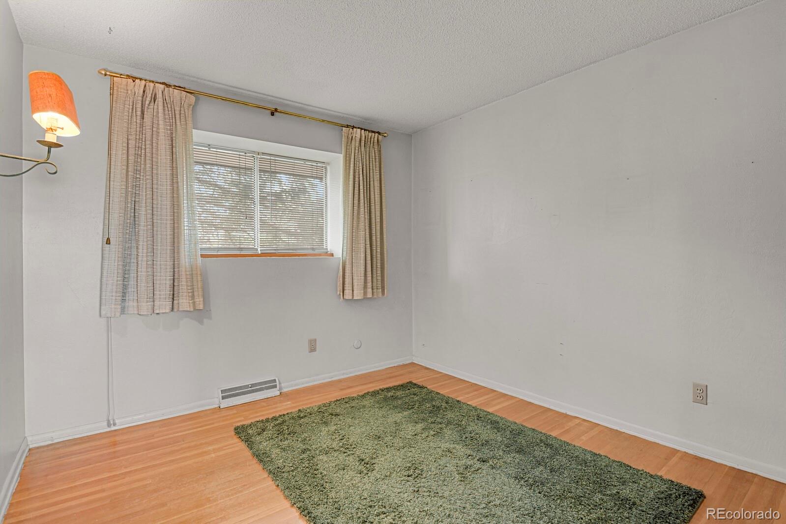 MLS Image #30 for 8174  logan street,denver, Colorado