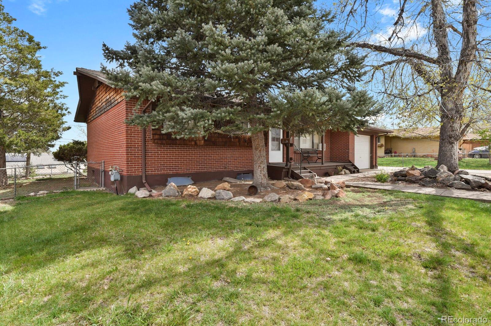 MLS Image #4 for 8174  logan street,denver, Colorado