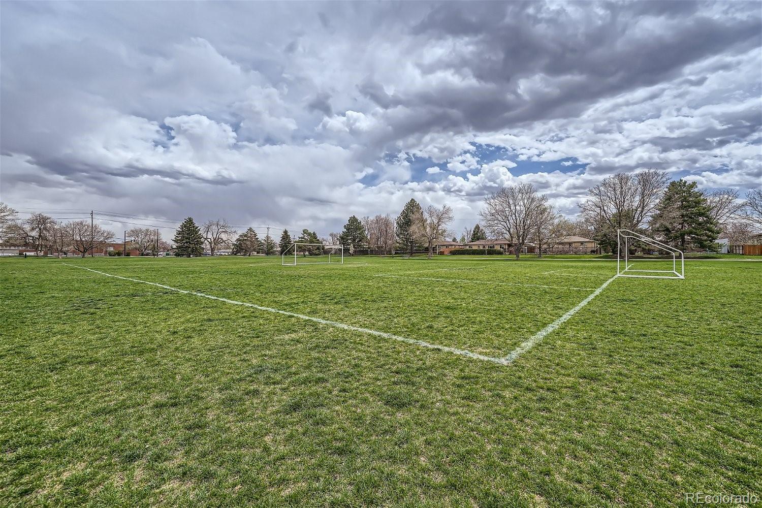 MLS Image #30 for 1661 s grape street,denver, Colorado