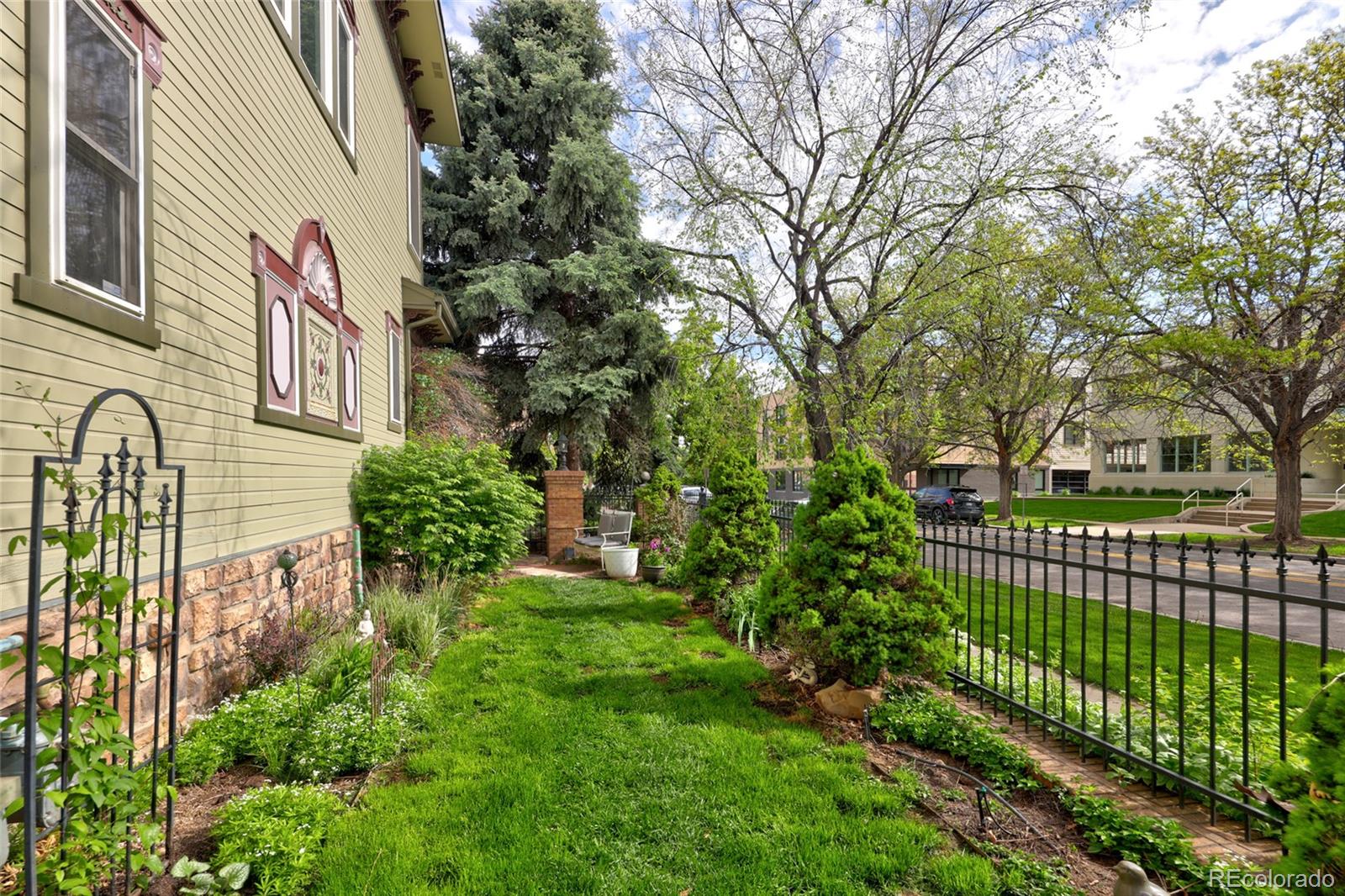 MLS Image #30 for 2105 n downing street,denver, Colorado