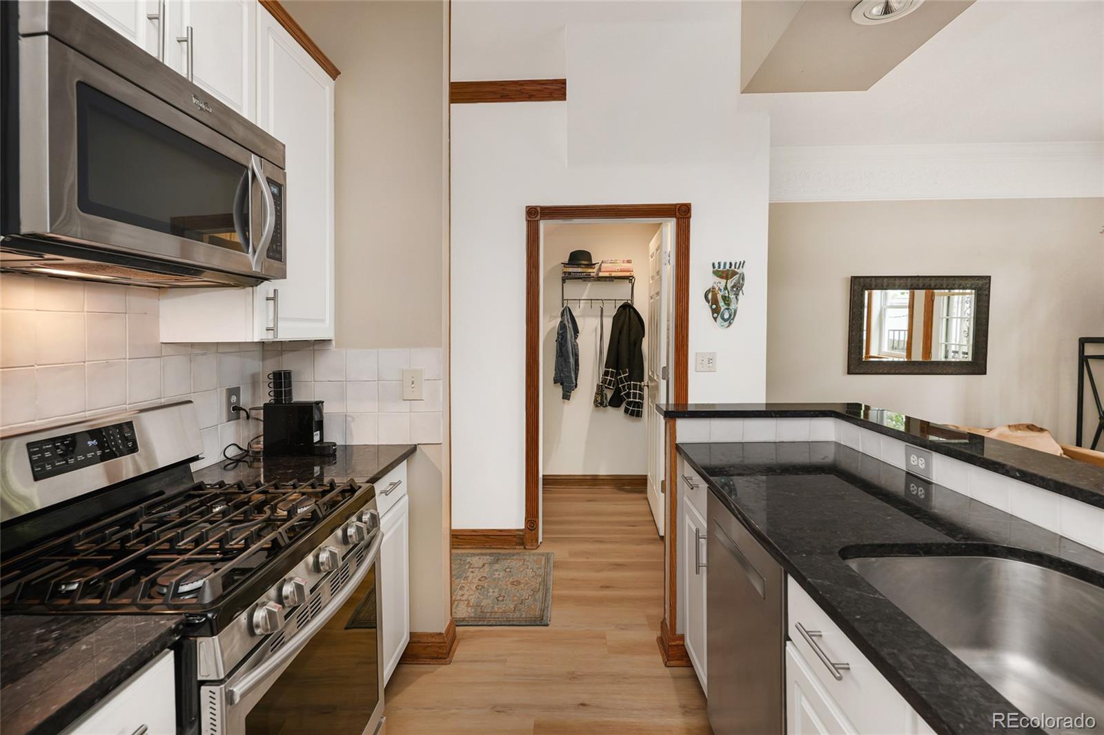 MLS Image #5 for 2105 n downing street,denver, Colorado