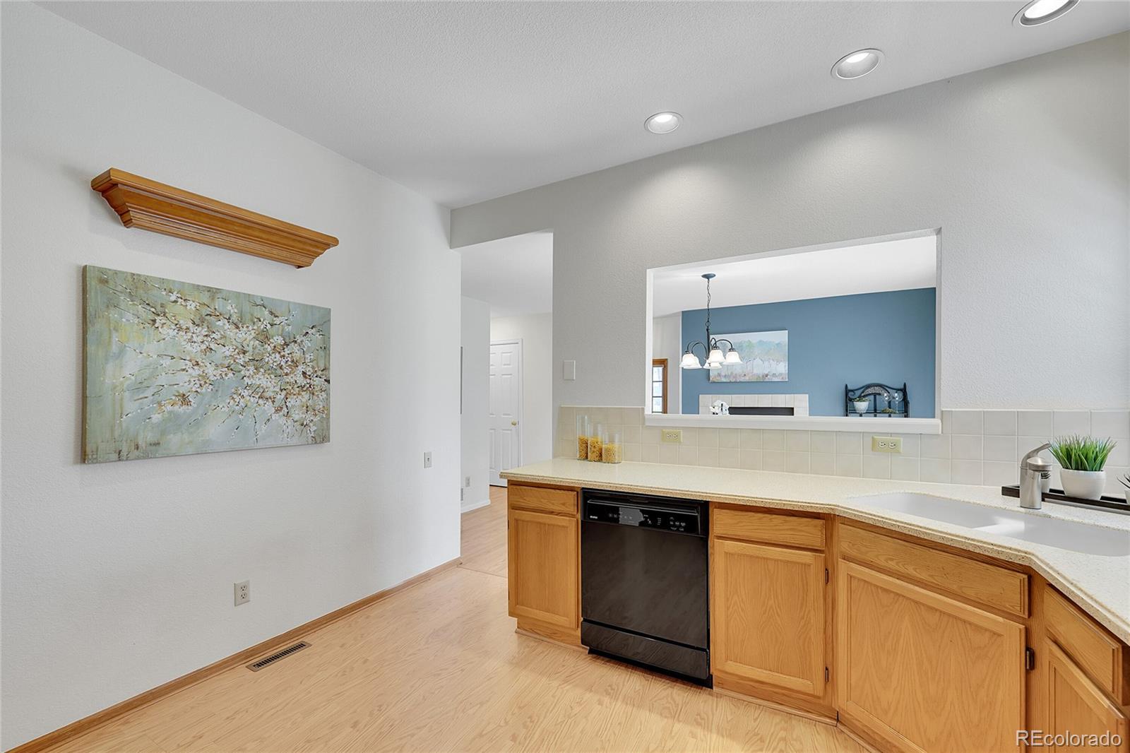 MLS Image #17 for 2912 w long circle a,littleton, Colorado