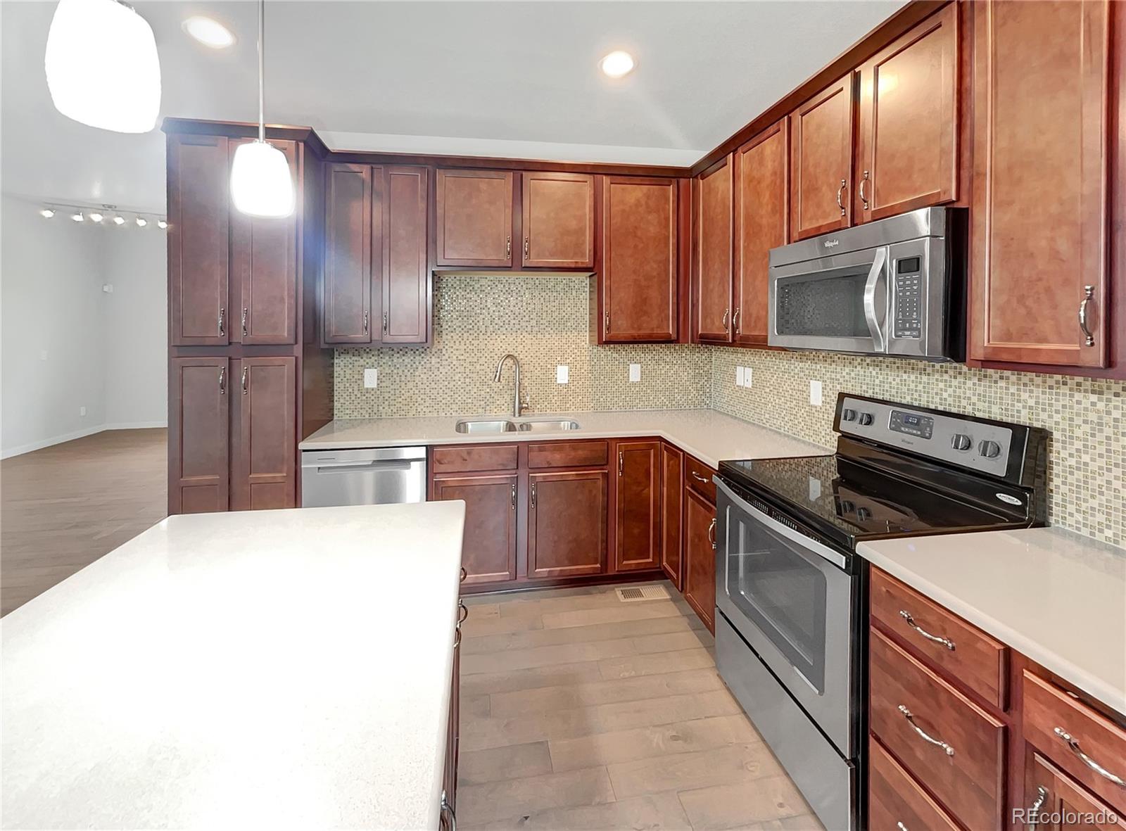 MLS Image #11 for 10134  belvedere loop,lone tree, Colorado