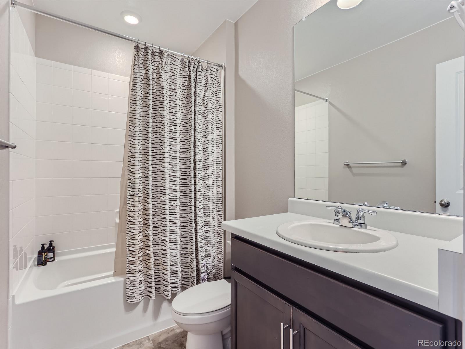 MLS Image #19 for 21813 e 8th avenue,aurora, Colorado
