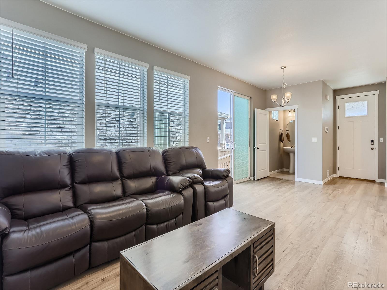 MLS Image #4 for 21813 e 8th avenue,aurora, Colorado