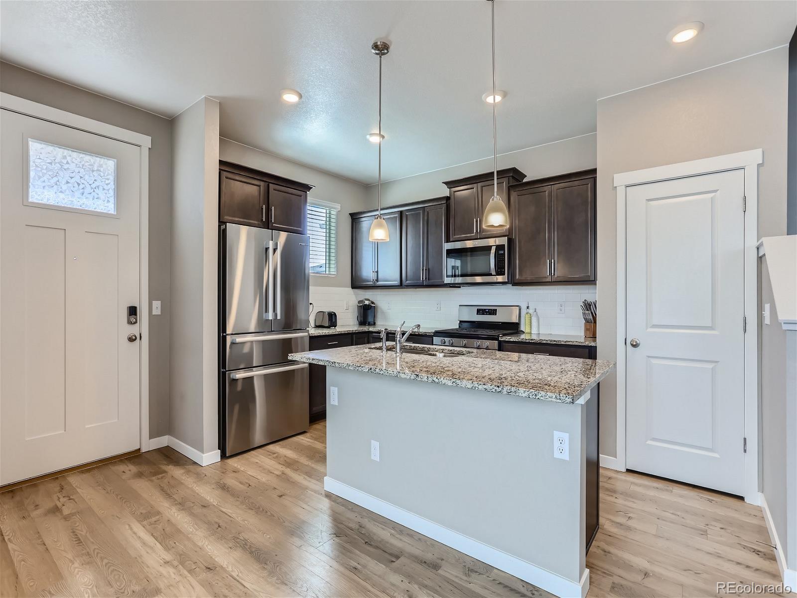 MLS Image #5 for 21813 e 8th avenue,aurora, Colorado