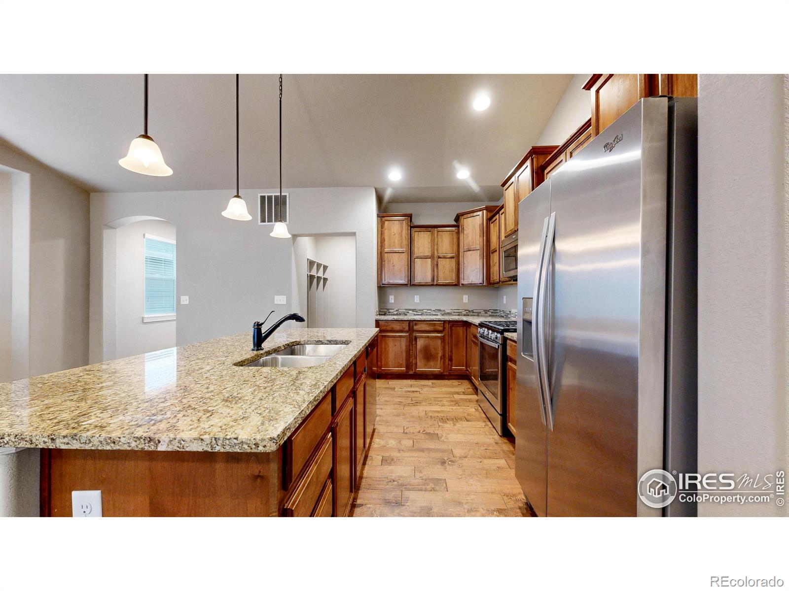 MLS Image #10 for 2202  maid marian court,fort collins, Colorado