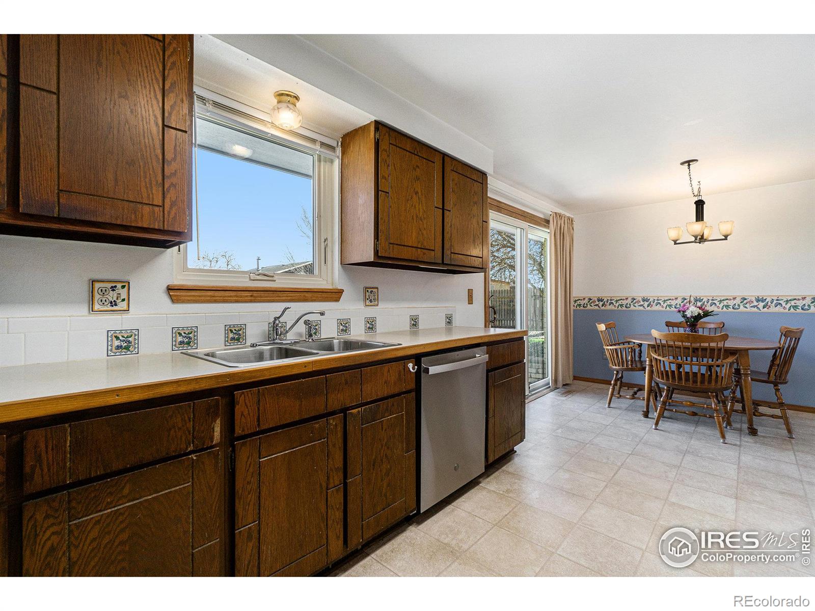 MLS Image #13 for 409  knotty place,loveland, Colorado