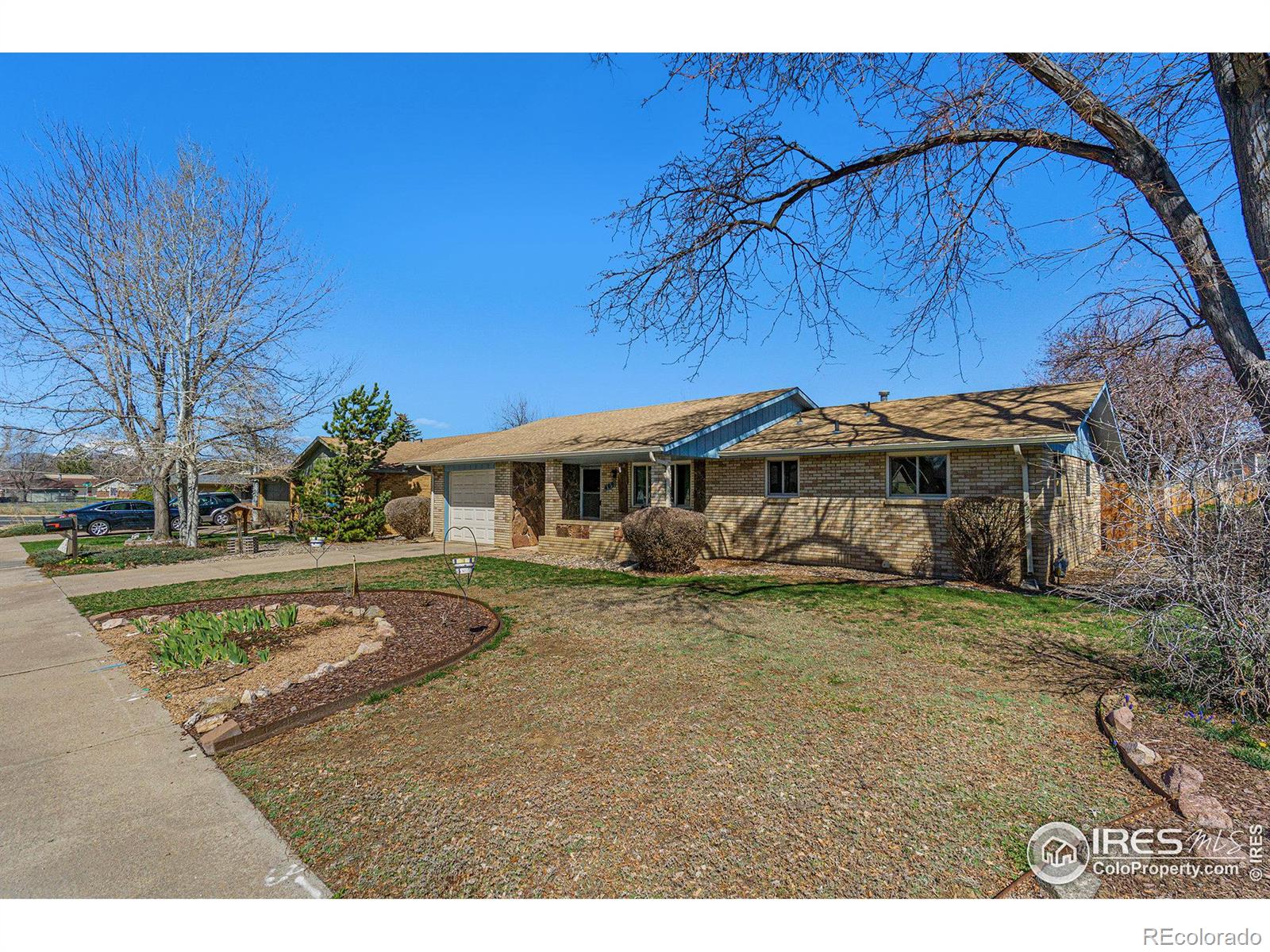 MLS Image #3 for 409  knotty place,loveland, Colorado