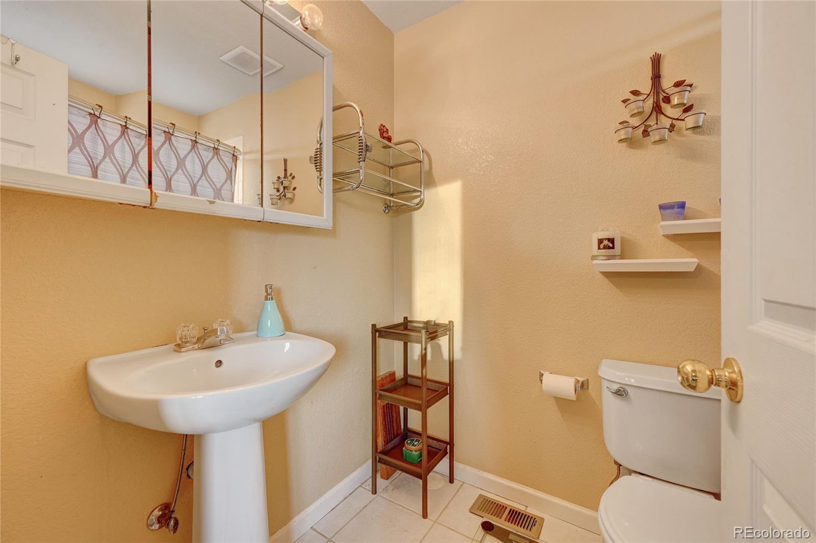 MLS Image #16 for 5615 w 25th avenue,edgewater, Colorado