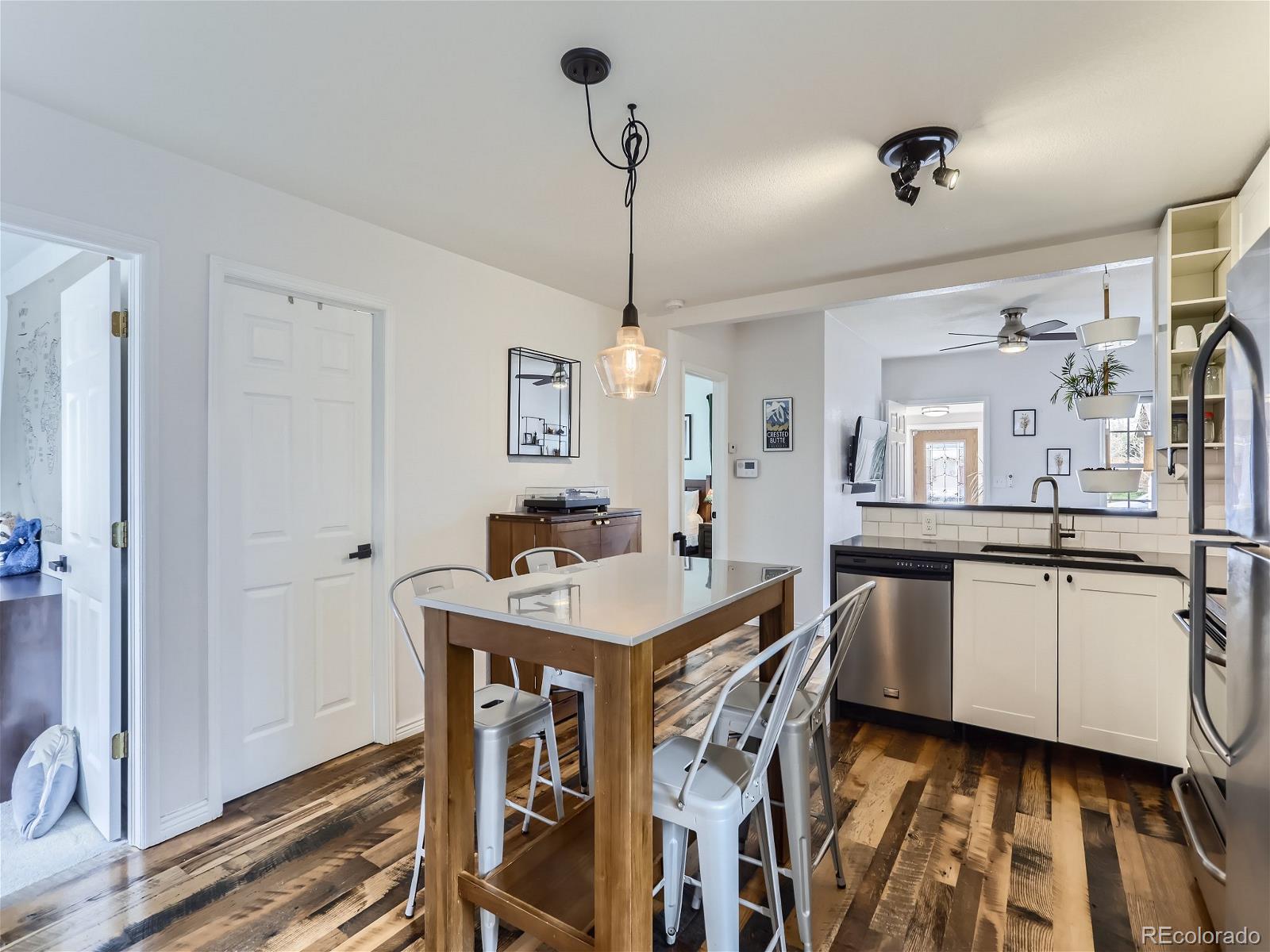 MLS Image #11 for 4820  knox court,denver, Colorado