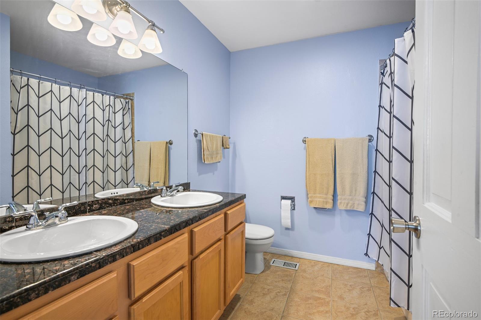 MLS Image #29 for 10335 e weaver circle,englewood, Colorado