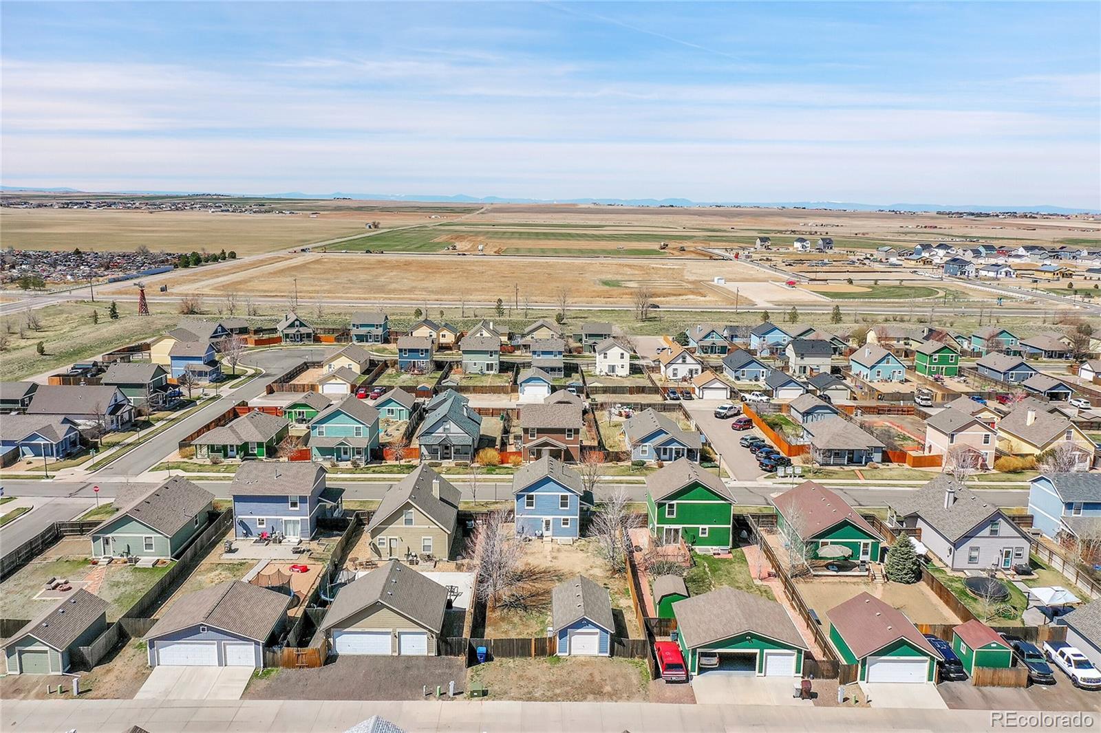 MLS Image #17 for 2728  renshaw street,strasburg, Colorado