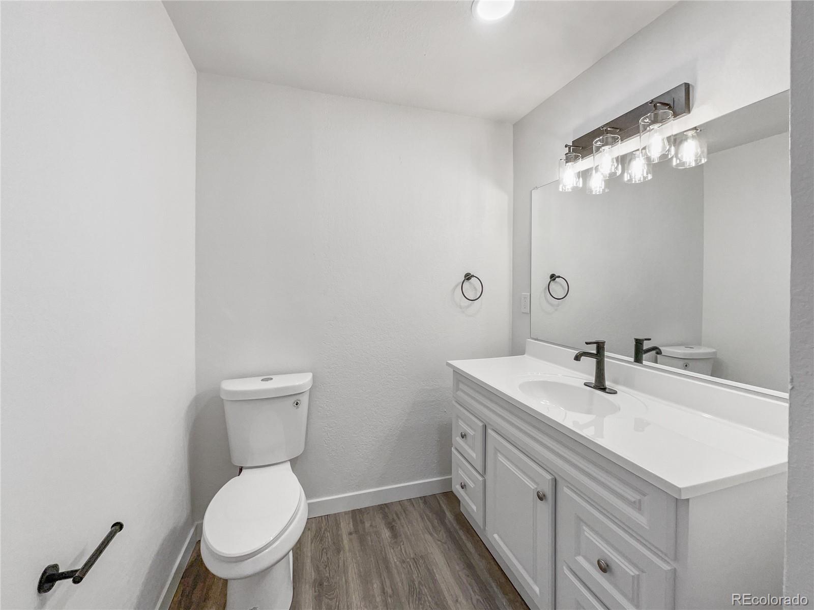 MLS Image #13 for 761  marigold drive,denver, Colorado