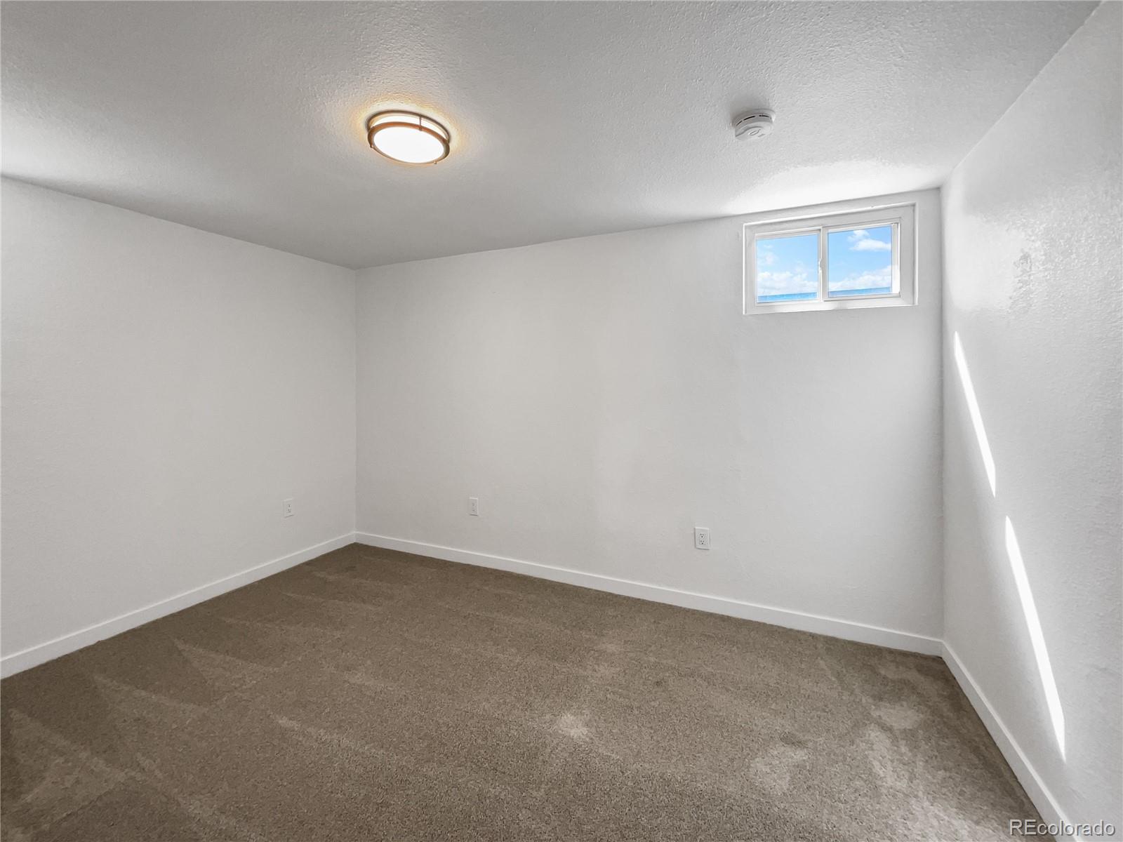 MLS Image #18 for 761  marigold drive,denver, Colorado