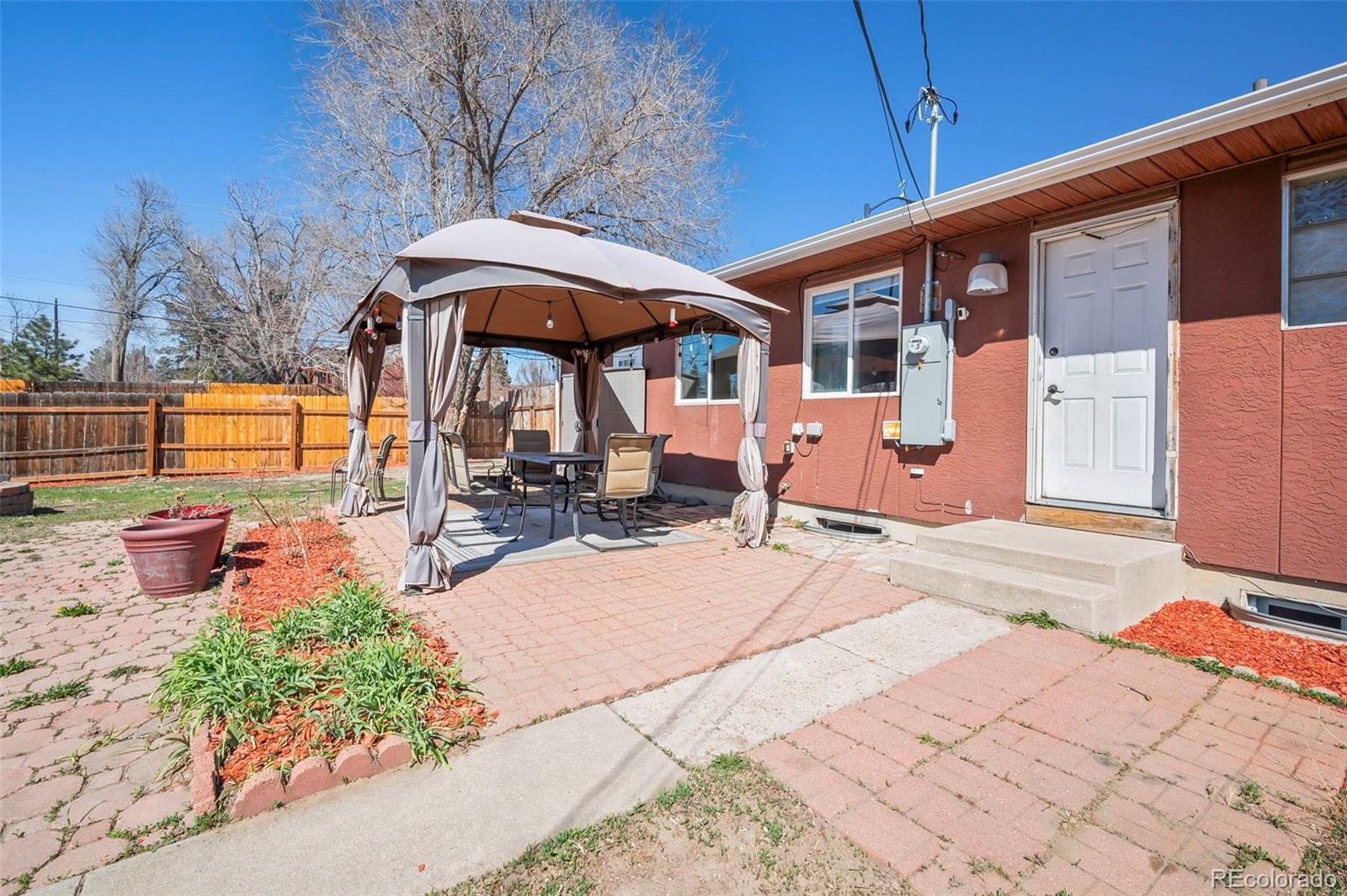 MLS Image #4 for 926 n chelton road,colorado springs, Colorado