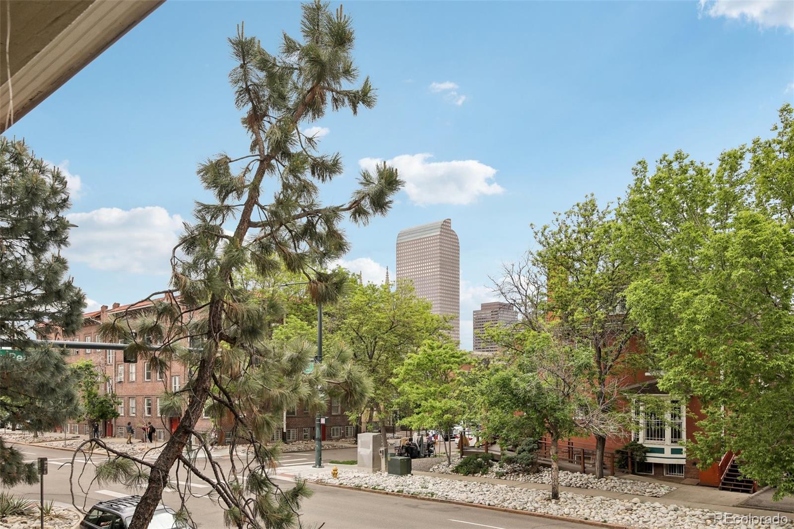 MLS Image #18 for 1376 n pearl street,denver, Colorado