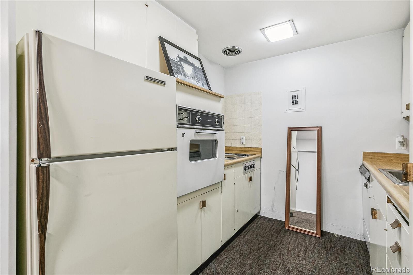 MLS Image #29 for 1050 n corona street 214,denver, Colorado