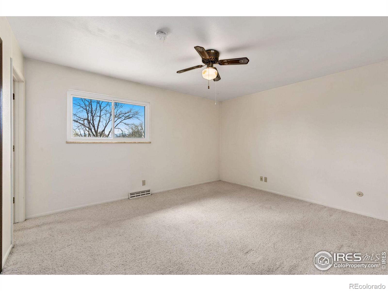 MLS Image #4 for 3219  logan avenue,loveland, Colorado