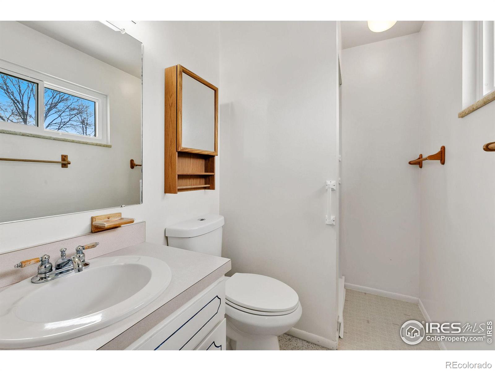 MLS Image #5 for 3219  logan avenue,loveland, Colorado