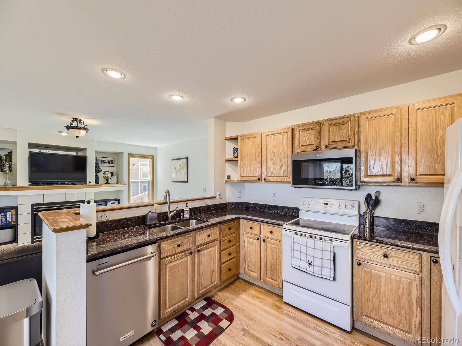 MLS Image #8 for 8683  aberdeen circle,highlands ranch, Colorado