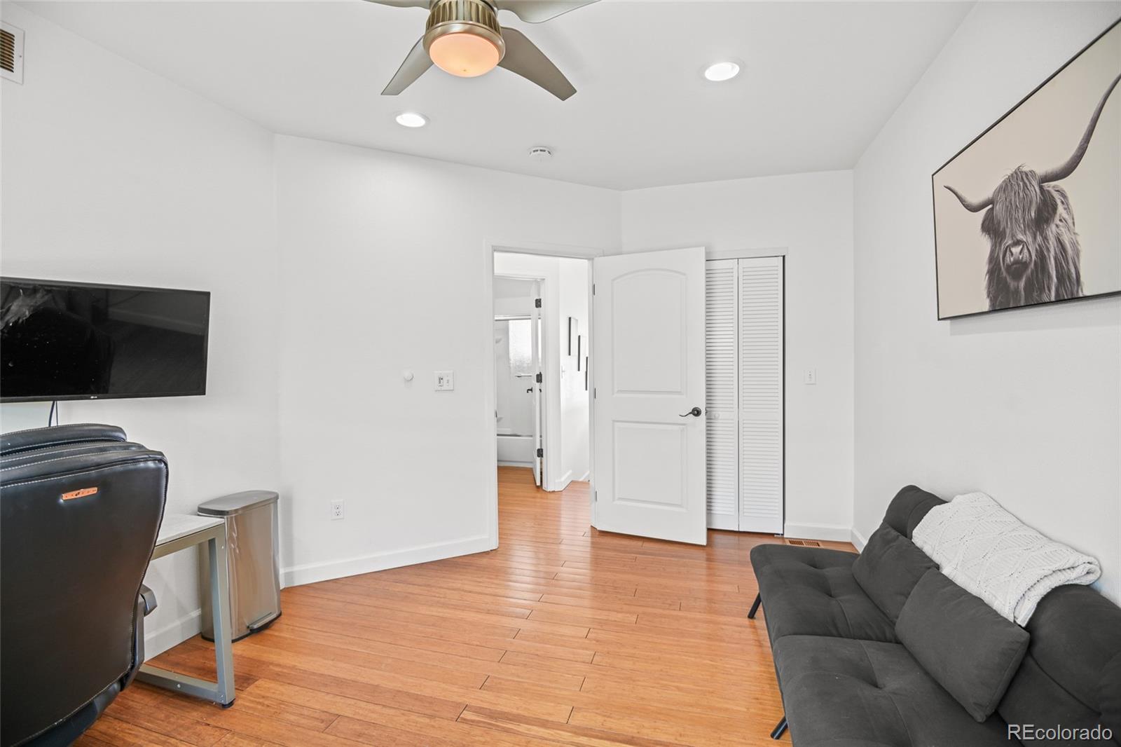 MLS Image #23 for 408  fox street,denver, Colorado