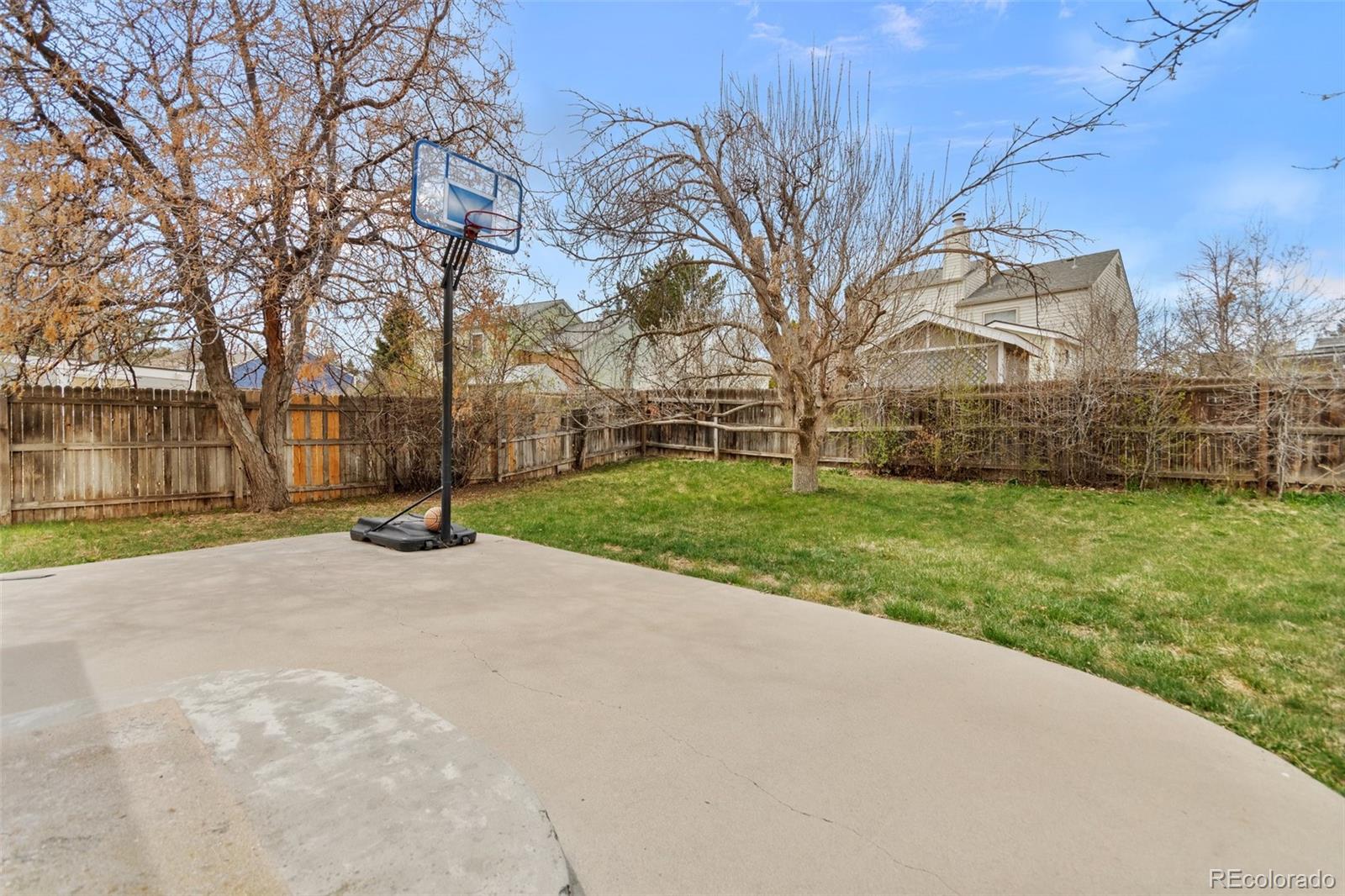 MLS Image #31 for 1007 s uravan court,aurora, Colorado