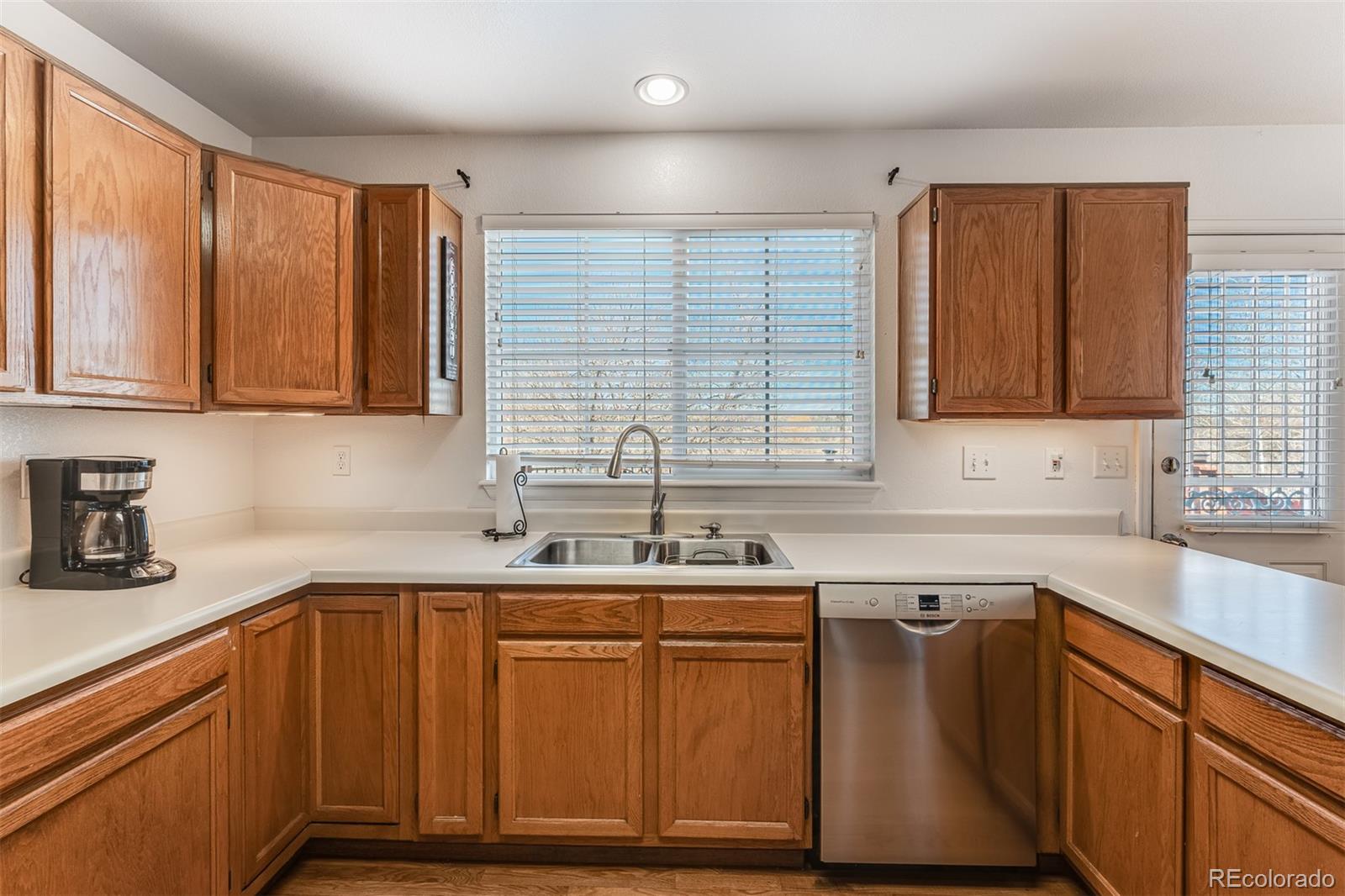 MLS Image #5 for 11975 w 56th drive,arvada, Colorado