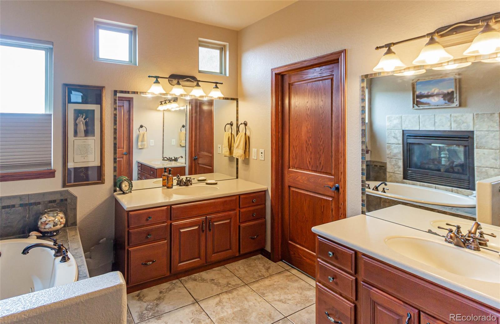 MLS Image #18 for 4441  university oaks place,colorado springs, Colorado