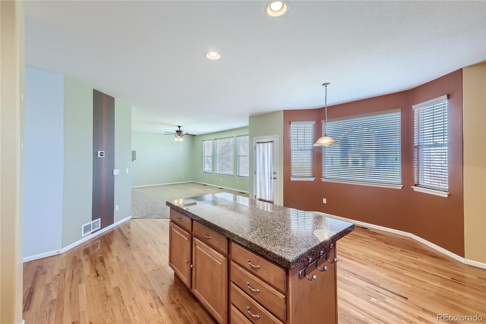 MLS Image #8 for 20993 e ithaca place,aurora, Colorado