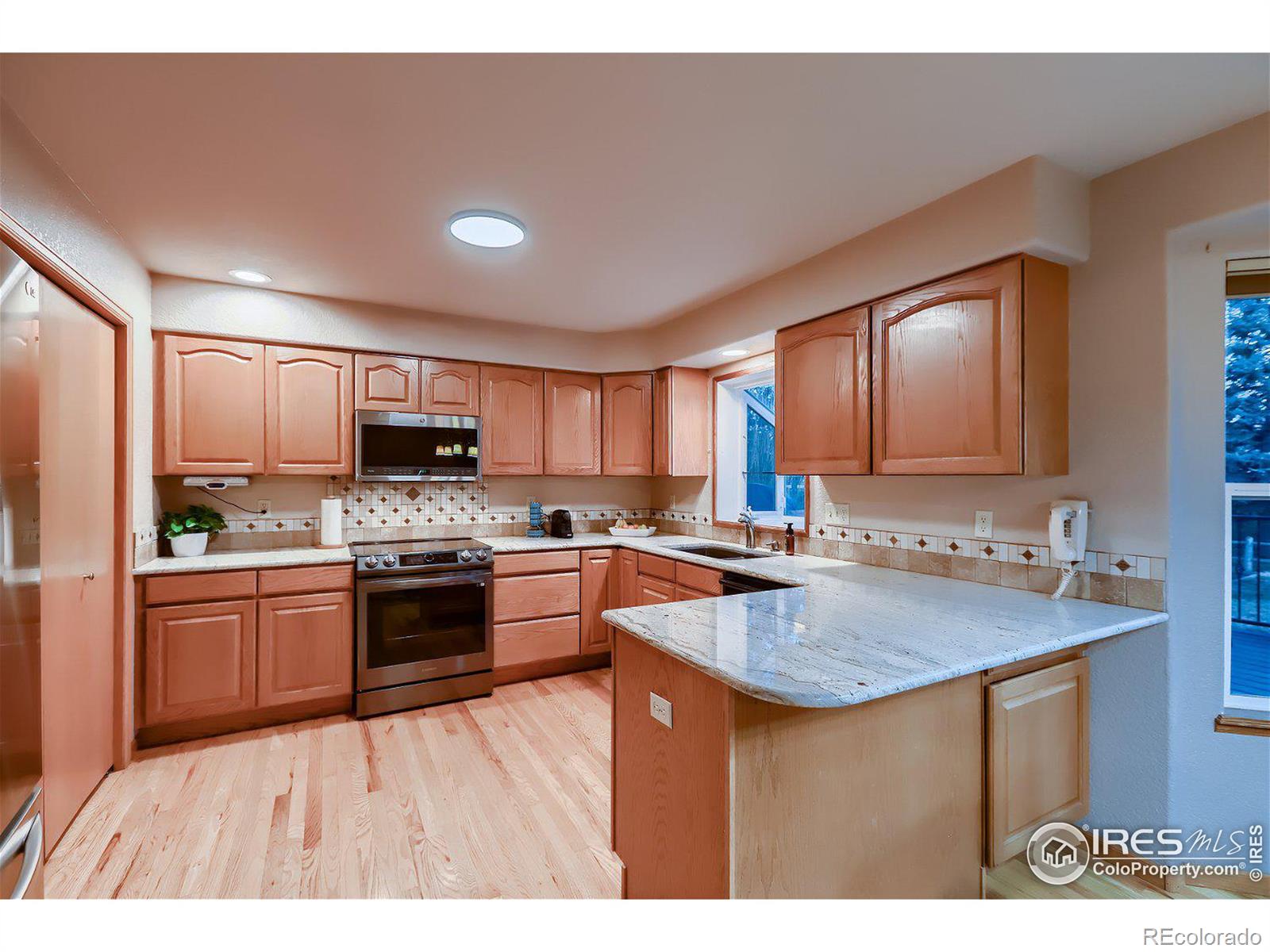 MLS Image #3 for 2072  calhoun court,loveland, Colorado