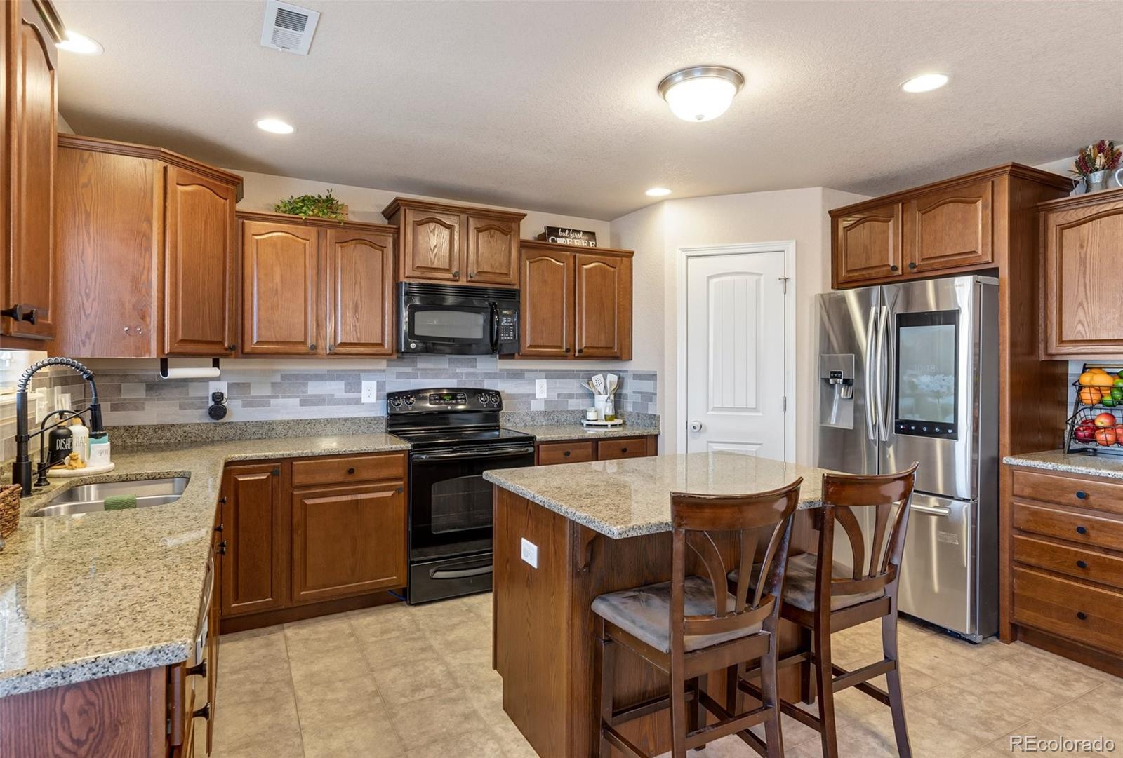 MLS Image #15 for 4052  creek legend view,colorado springs, Colorado