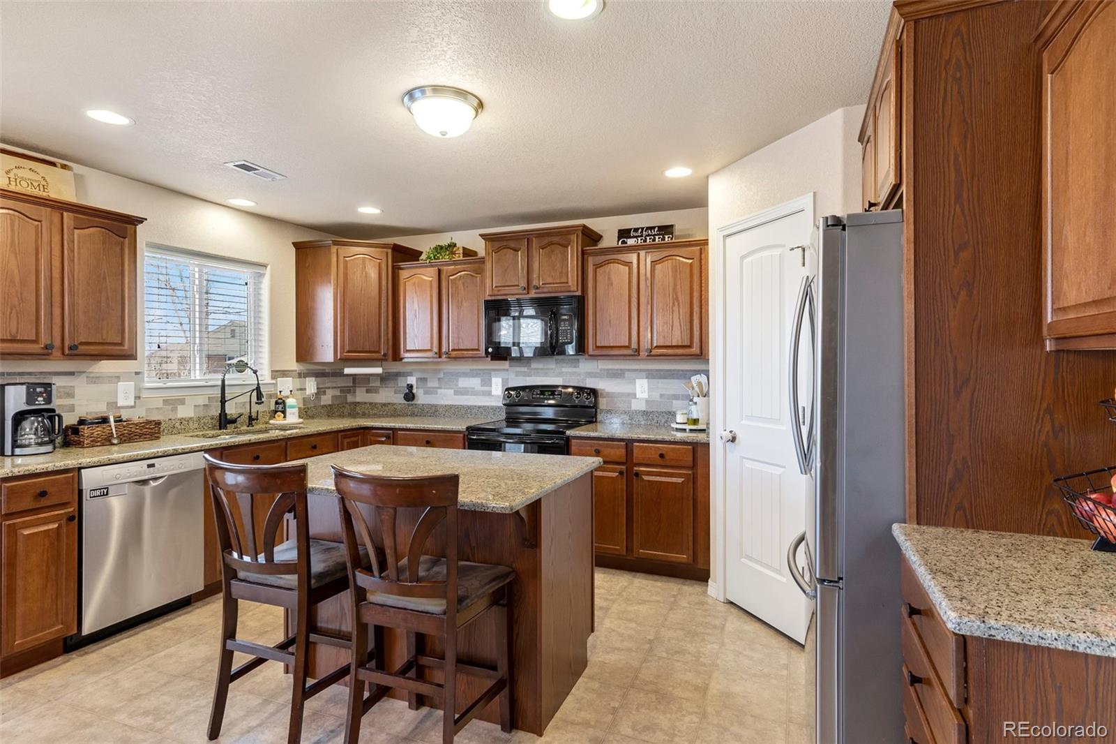 MLS Image #16 for 4052  creek legend view,colorado springs, Colorado