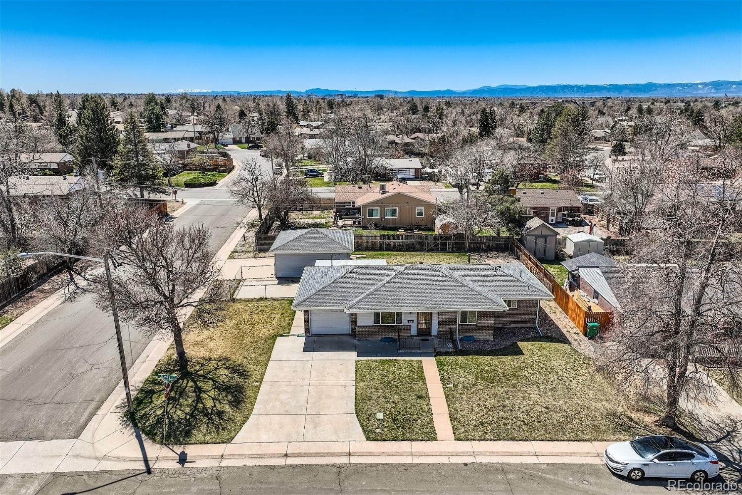 MLS Image #17 for 11748 e alaska avenue,aurora, Colorado