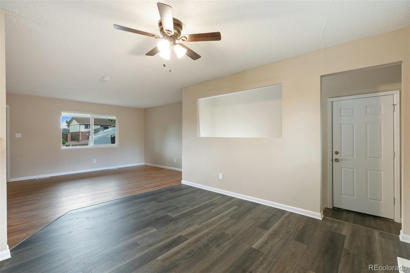 MLS Image #17 for 1415  server drive,colorado springs, Colorado