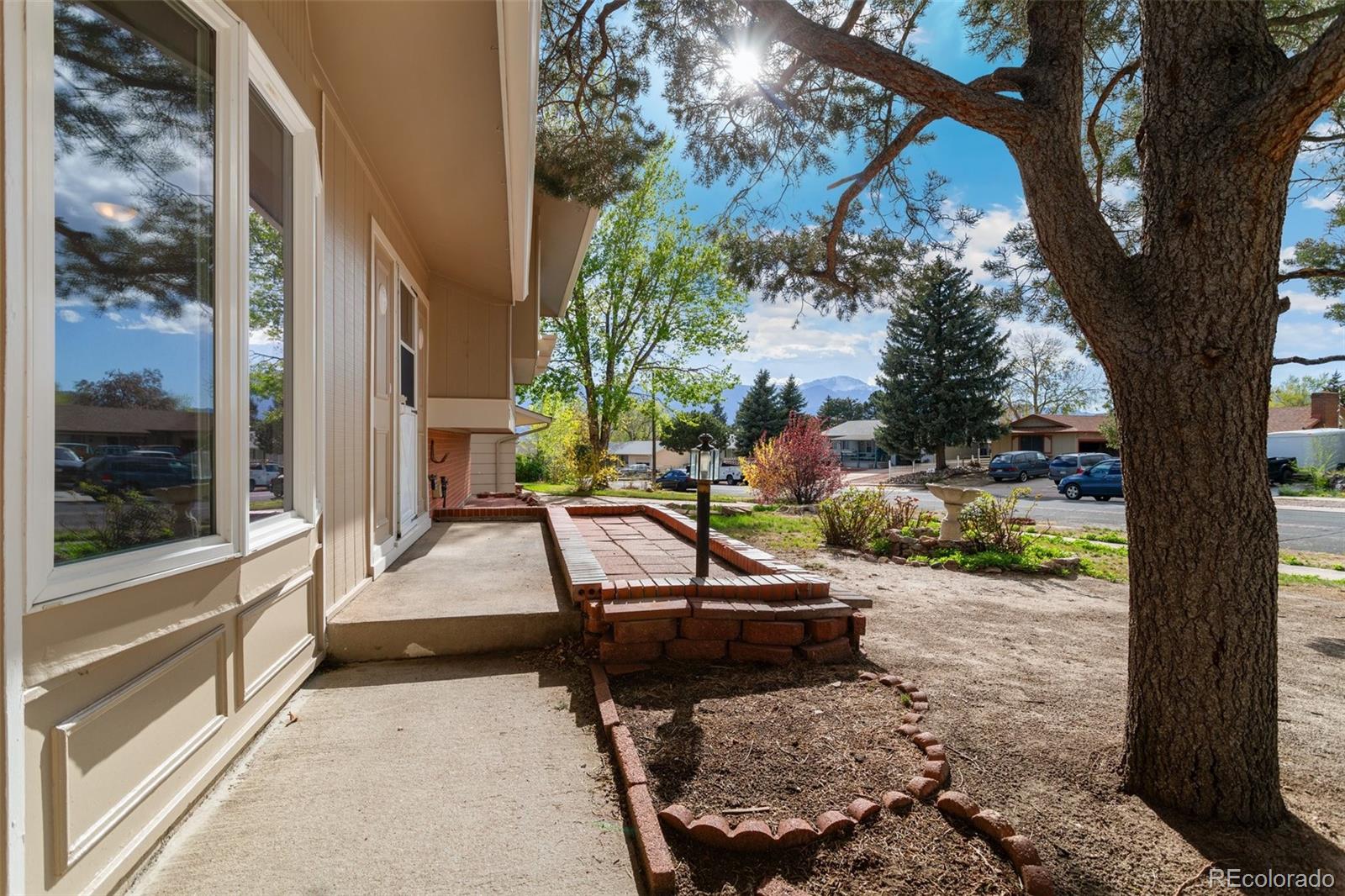 MLS Image #5 for 323  kenady circle,colorado springs, Colorado