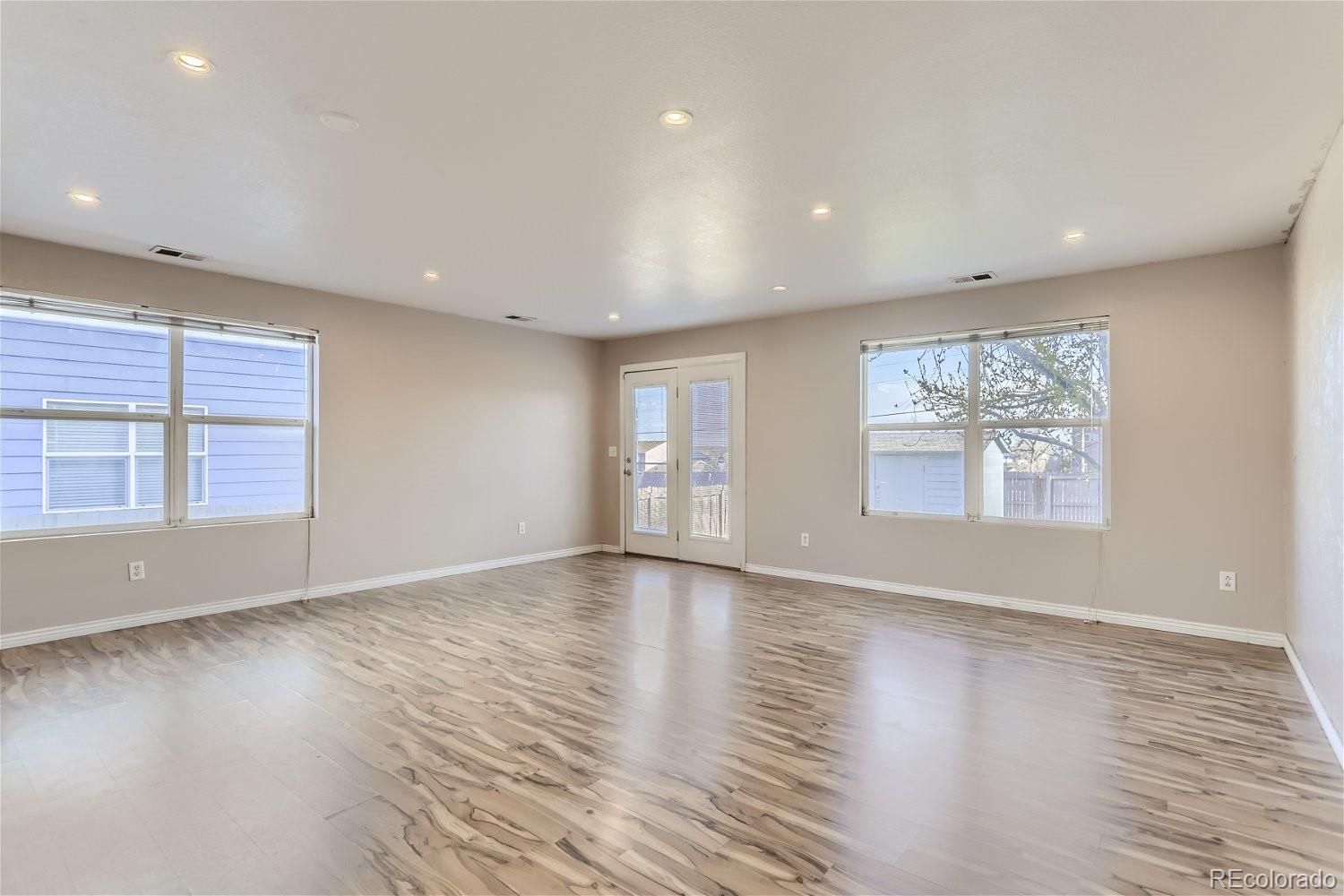 MLS Image #7 for 1040 e 78th place ,denver, Colorado