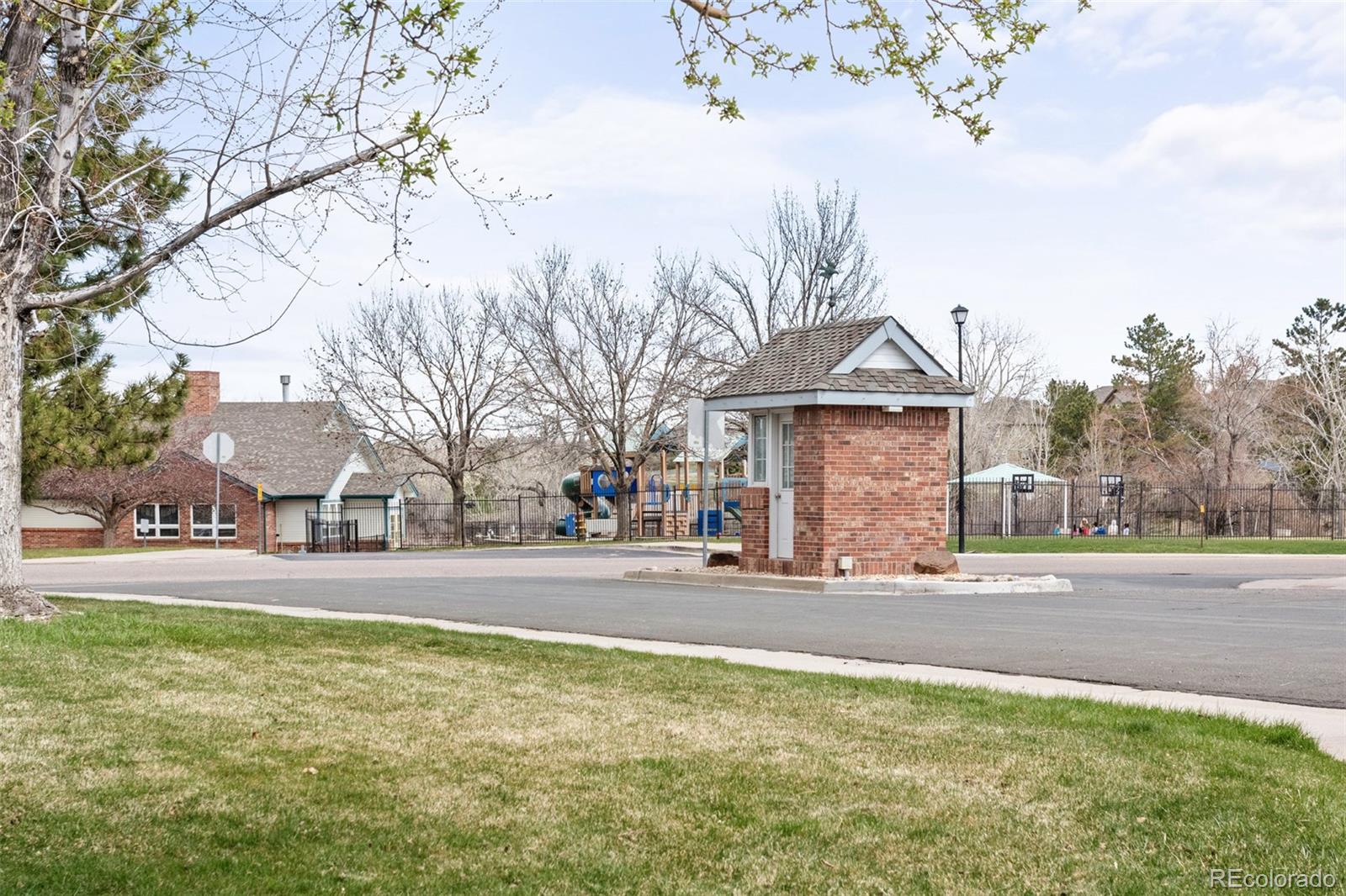 MLS Image #31 for 8991  greenspointe lane,highlands ranch, Colorado