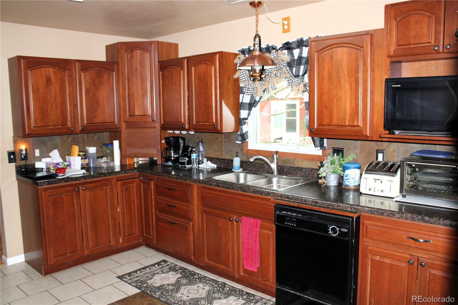 MLS Image #2 for 475  18th street,burlington, Colorado