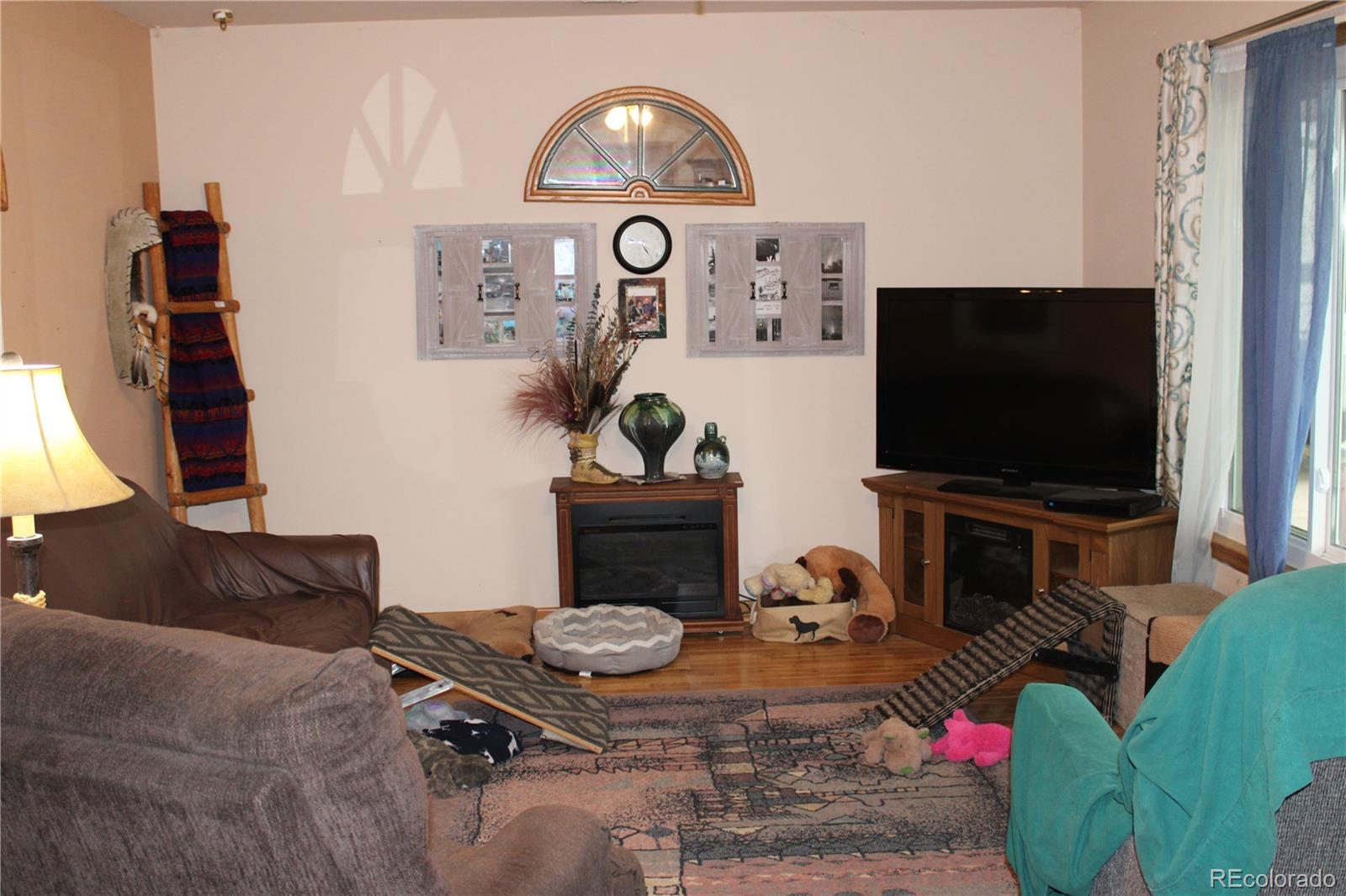 MLS Image #7 for 475  18th street,burlington, Colorado