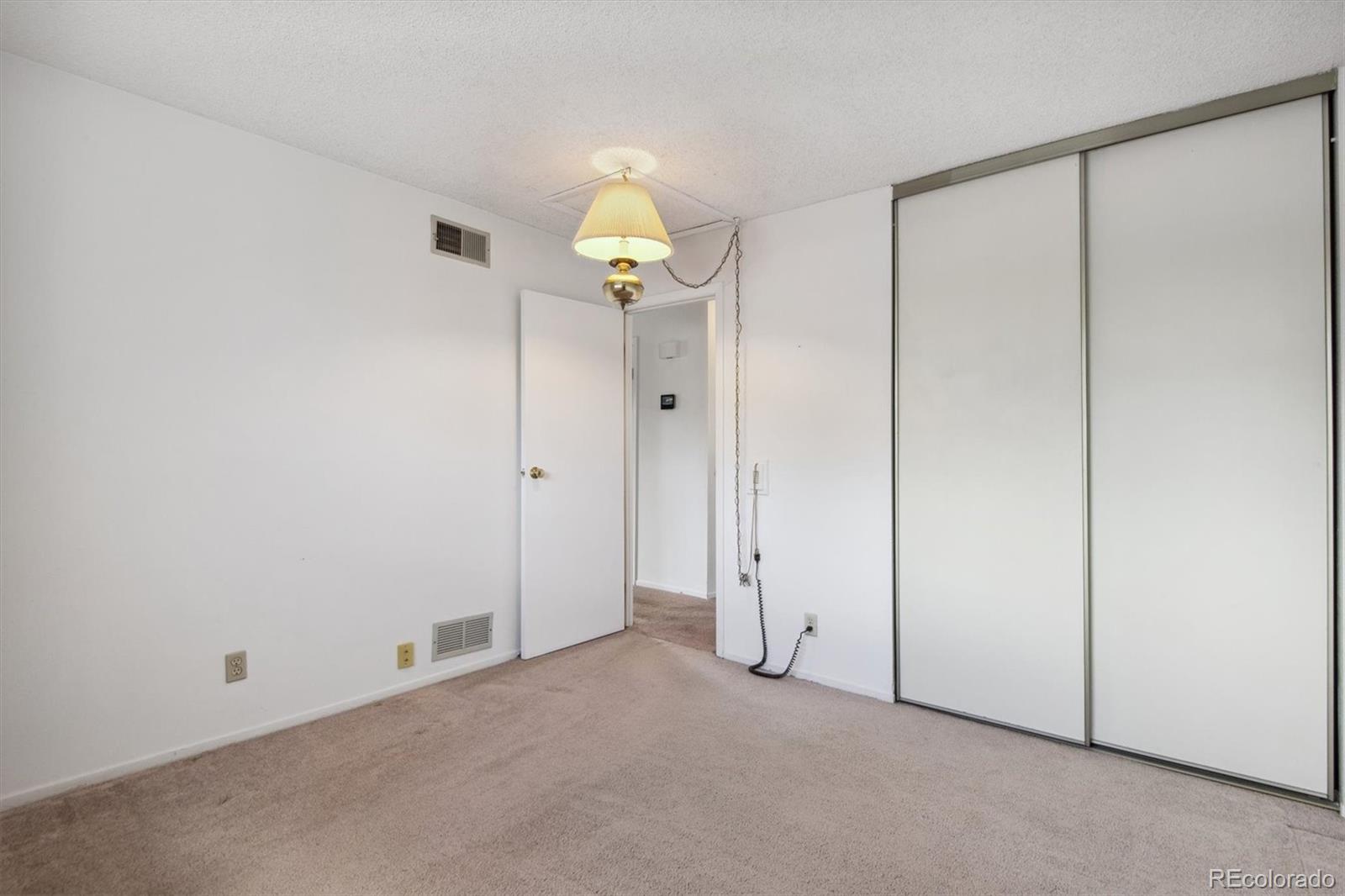 MLS Image #10 for 9105 e lehigh avenue,denver, Colorado