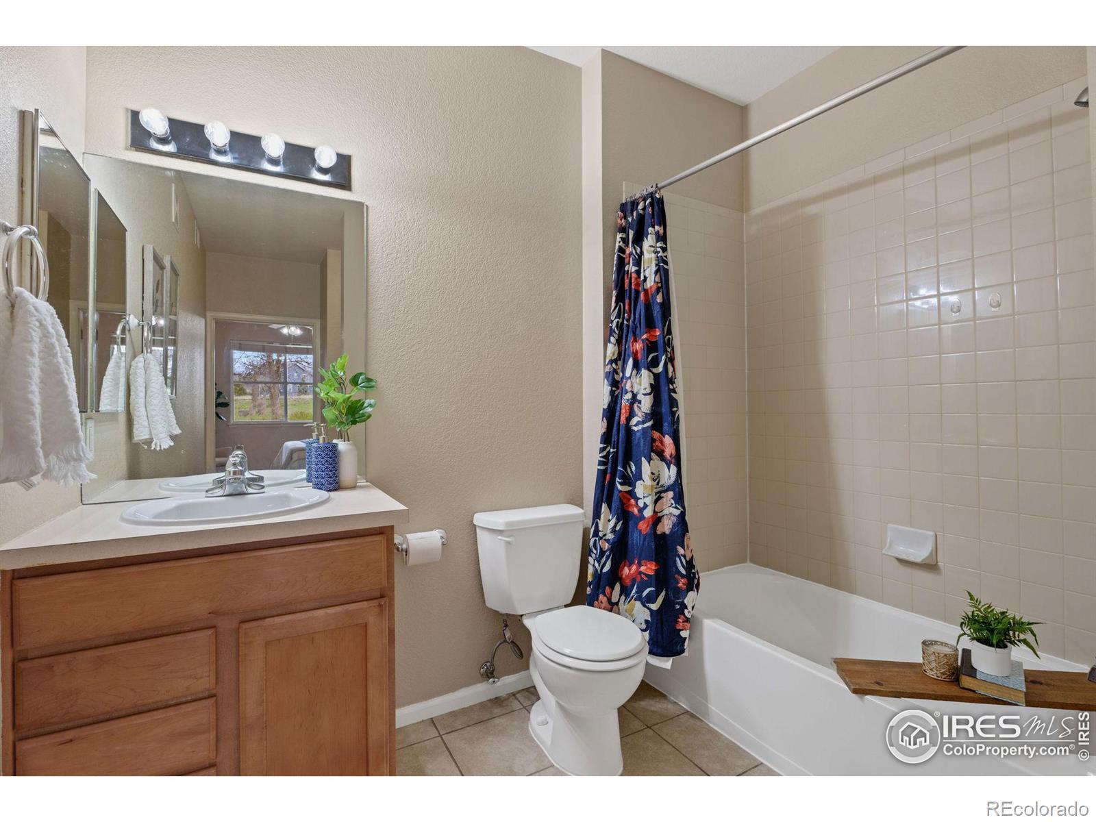 MLS Image #15 for 2027  grays peak drive,loveland, Colorado